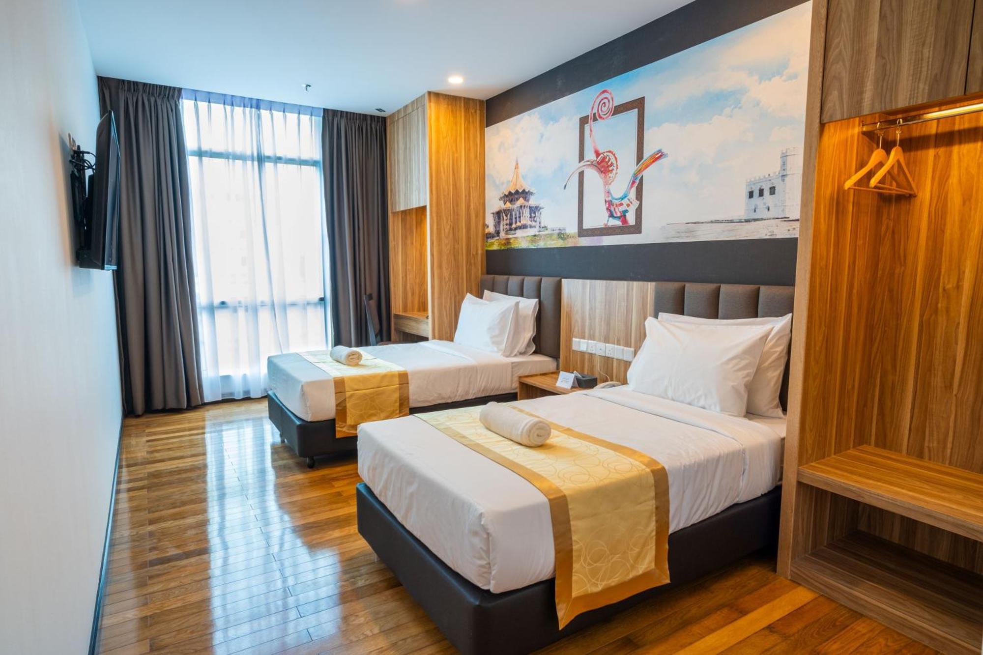 City Rise Hotel Miri Exteriör bild